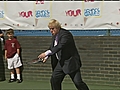 Boris Johnson tennis ace | BahVideo.com