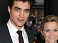 Reese Witherspoon Robert Pattinson s Super  | BahVideo.com