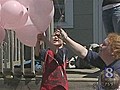 Family Launches Balloons For Girl Who Drowned | BahVideo.com