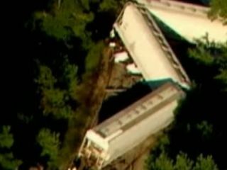 Across America Train Jumps Tracks in Indiana | BahVideo.com