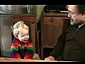 Dedesi bebege konusmayi gretiyor | BahVideo.com
