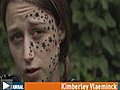 Une jeune femme pr tend avoir t tatou e de 56 toiles sur le visage son insu | BahVideo.com