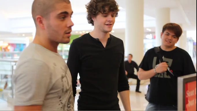 The WANTED Max George attempts to speak Malay HQ  | BahVideo.com