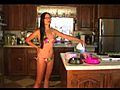 Bikini Czar with clean the pet bowls | BahVideo.com