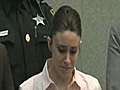 Casey Anthony reacts as verdict is read | BahVideo.com