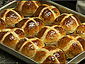 Make your own hot cross buns | BahVideo.com