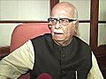 Manmohan Singh is weakest PM ever Advani | BahVideo.com
