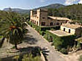 Mallorca in der Krise 2 Luxusvillen als  | BahVideo.com
