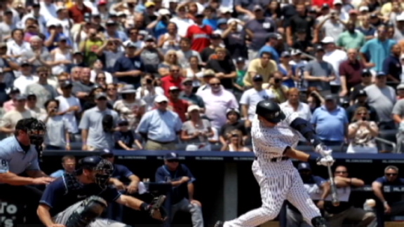 Yankees amp 039 Jeter gets 3 000th career hit | BahVideo.com