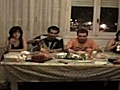 Normas de conducta en la mesa | BahVideo.com