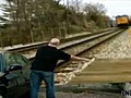 Attention un train arrive  | BahVideo.com