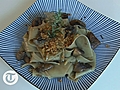 Pasta with mushrooms and rosemary flavoured crumbs | BahVideo.com