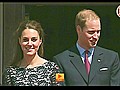 Canada Showers Wills and Kate with Flowers | BahVideo.com