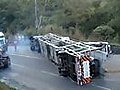 Semi Truck Lift Fail | BahVideo.com
