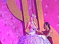 Paris Hilton la reina de la fiesta  | BahVideo.com