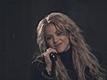 Shakira amp quot Sale El Sol amp quot Video  | BahVideo.com