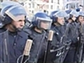 Thousands at Algerian pro-reform protest | BahVideo.com