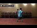 Des mini danseurs de breakdance | BahVideo.com