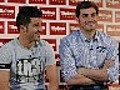 Villa y Casillas sellan la paz en la selecci n | BahVideo.com