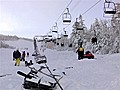 Eight injured after ski lift derails | BahVideo.com