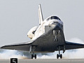 Shuttle Lands Smoothly | BahVideo.com