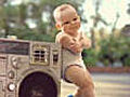 Video-Kampagne Die werbenden Breakdance-Babys | BahVideo.com