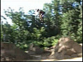 Aterrissage violent en BMX | BahVideo.com