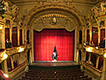 Makroskop Theater - eine finanzielle Trag die | BahVideo.com