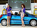 Le Cabrio Show l instant glamour du Salon  | BahVideo.com