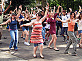 Rittenhouse Square flash mob | BahVideo.com