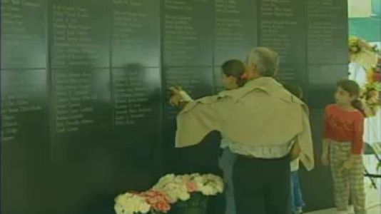Mourners Mark 15 Years Since TWA Flight 800 Crash | BahVideo.com