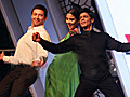 Hugh matches steps with SRK | BahVideo.com