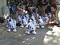 R2-D2 bailando | BahVideo.com