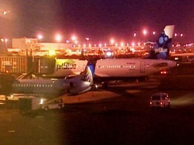 Stun gun found in Boston-to-NJ jet after arrival | BahVideo.com
