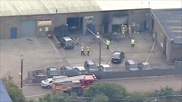 Search for clues after Boston industrial estate blast | BahVideo.com