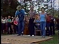 Abueletes reventandola pista de baile | BahVideo.com