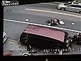 Scooterongeval niemand helpt  | BahVideo.com