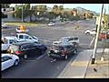 Accident de voiture incroyable | BahVideo.com