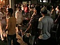 Treating the injured in Mumbai | BahVideo.com