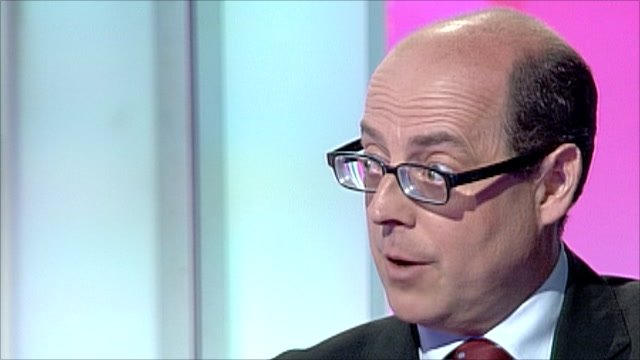 PMQs and phone hacking statement review with Nick Robinson | BahVideo.com