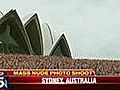 5 200 Aussies Strip for Tunick Photo | BahVideo.com