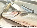 Sfilettare il pesce | BahVideo.com
