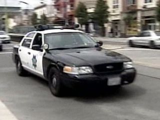 San Francisco Police Officer Shoots Suspect | BahVideo.com