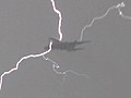 Heathrow lightning strike | BahVideo.com