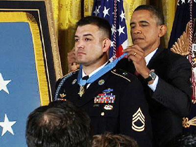 Medal of Honor Goes to Afghan Vet | BahVideo.com
