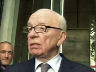 News Corp CEO Apologizes for Phone-Hacking by Tabloid | BahVideo.com