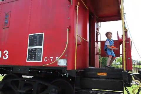 Suffolk Railroad Museum | BahVideo.com