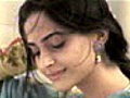Sonam Kapoor Bollywood s fashion diva | BahVideo.com
