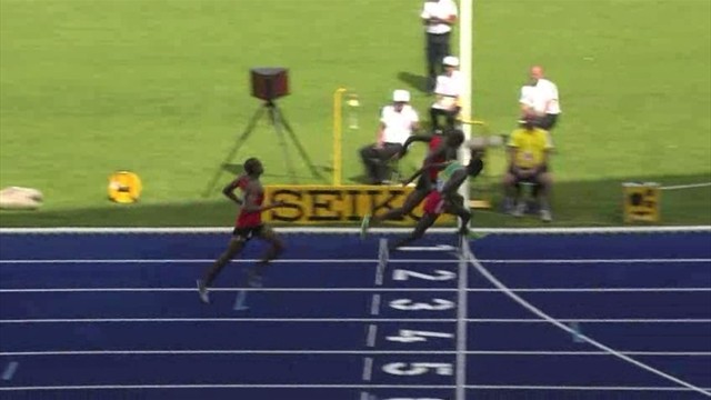 2011 World Youth Championships Teshome Dirisa leans to 1500m win | BahVideo.com