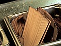 Gadget Tip: Grill with Cedar Paper | BahVideo.com